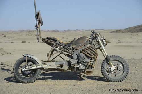 mad_max_fury_road_moto_frd-32393.jpg