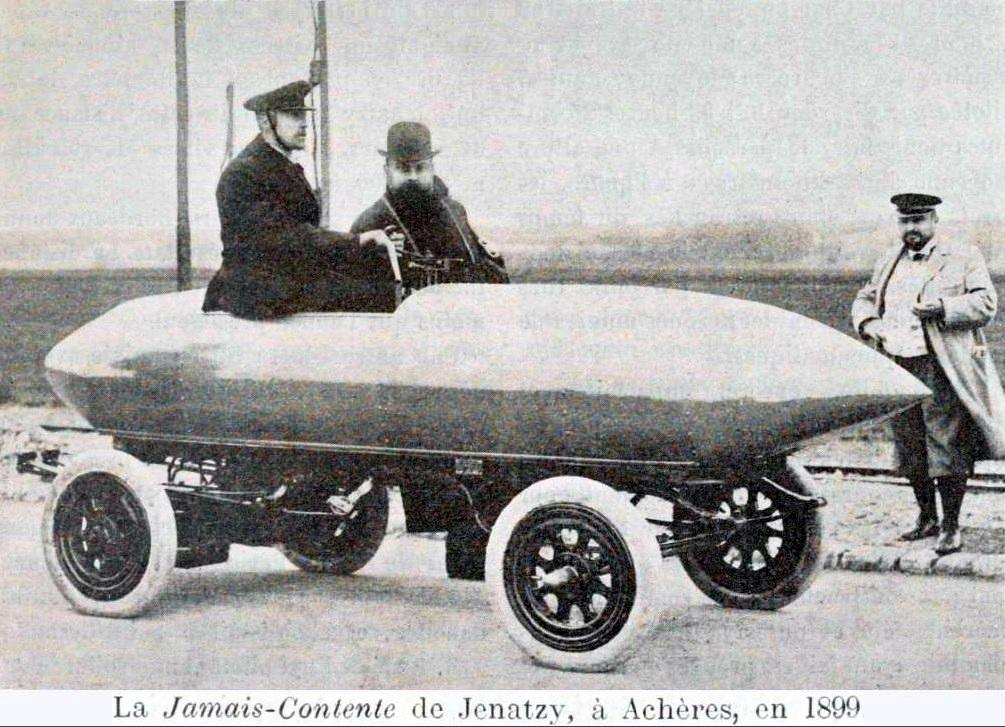 La_'Jamais-Contente'_de_Jenatzy_à_Achères_en_1899.jpg